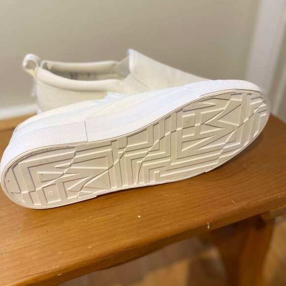 White shoes from H&M, never worn, size 40. - Picture 3 of 3